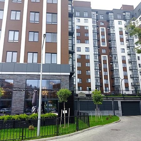 Appartement Дуже Файна Квартира В Самому Центрі!!!!Переконайся!! à Rivne Extérieur photo